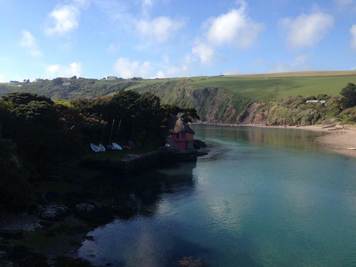 The Downs, Thurlestone, South Devon, Close To Several Beaches キングスブリッジ エクステリア 写真